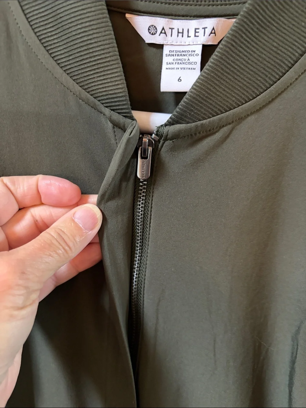 Athleta Olive Green Brooklyn Utility Aspen Sleeveless Zip Romper, 6 - Picture 3 of 5